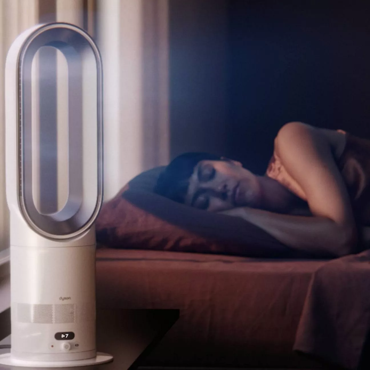 dyson_am_15_06