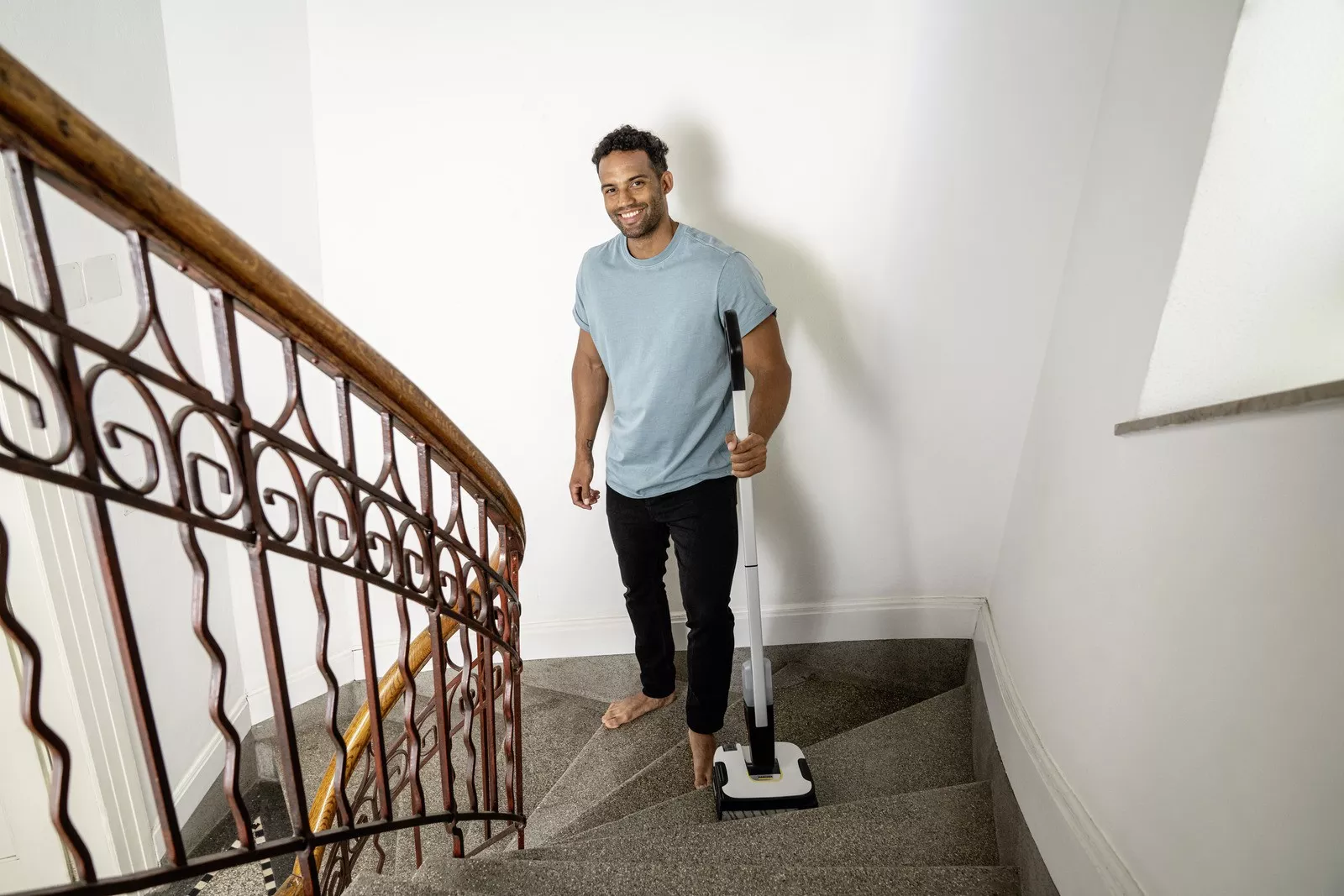 stone-rolls-fc-2-4-4